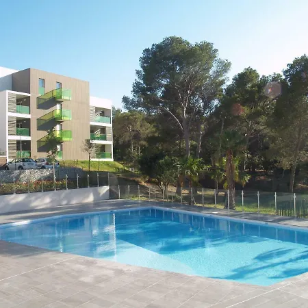 Le Parc Raphael Apartment *